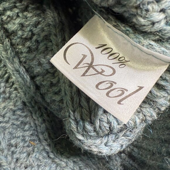 NWT Kerry Traditions Mens Blue Pure New Wool Cable Knit Pullover Sweater Medium - Picture 8 of 12